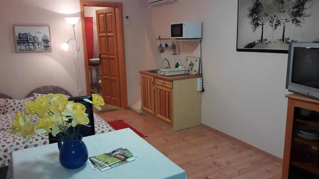 Vecsey Apartman Διαμέρισμα Έγκερ Εξωτερικό φωτογραφία